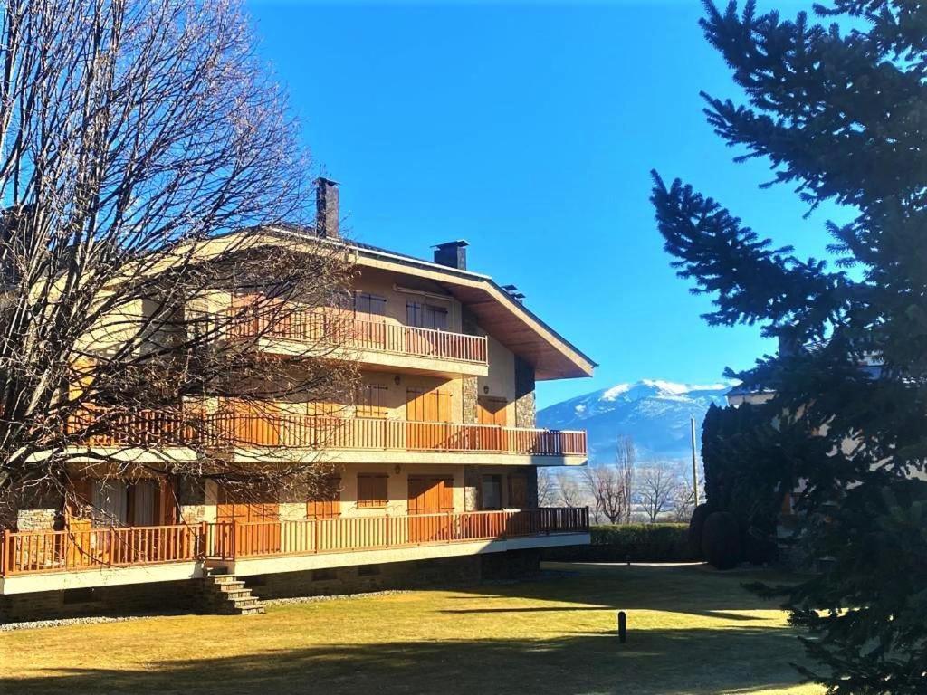 Amplio Apartamento En Puigcerdà Eksteriør bilde