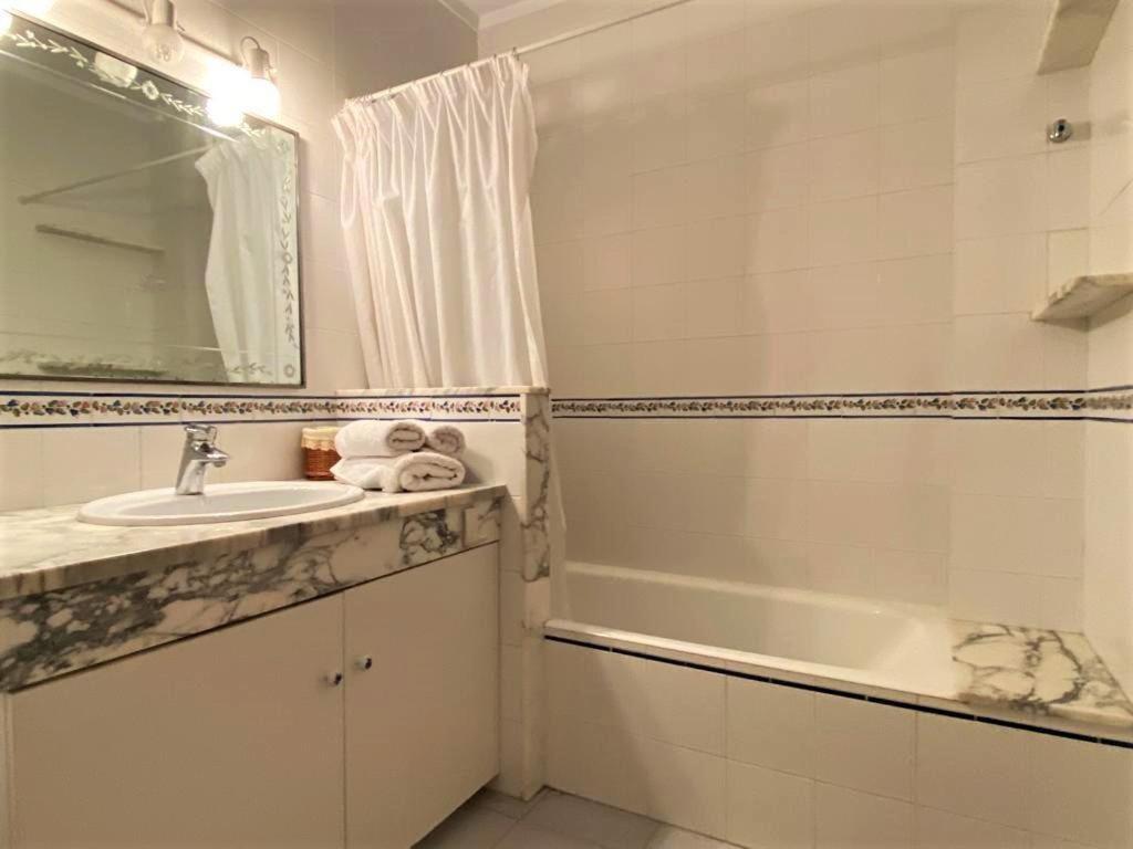 Amplio Apartamento En Puigcerdà Eksteriør bilde
